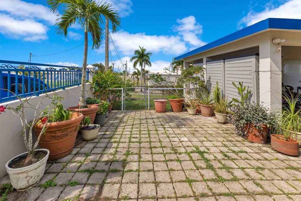 На продажу: $975,000 (4 спален, 3 ванн, 2298 Квадратных фут)