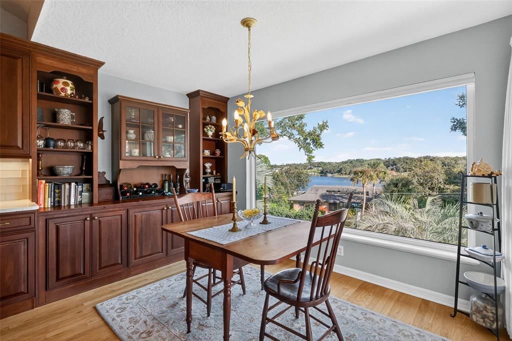 待售: $799,000 (4 贝兹, 3 浴室, 4029 平方英尺)