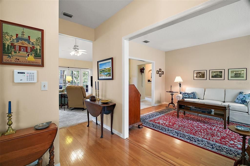 待售: $799,000 (4 贝兹, 3 浴室, 4029 平方英尺)