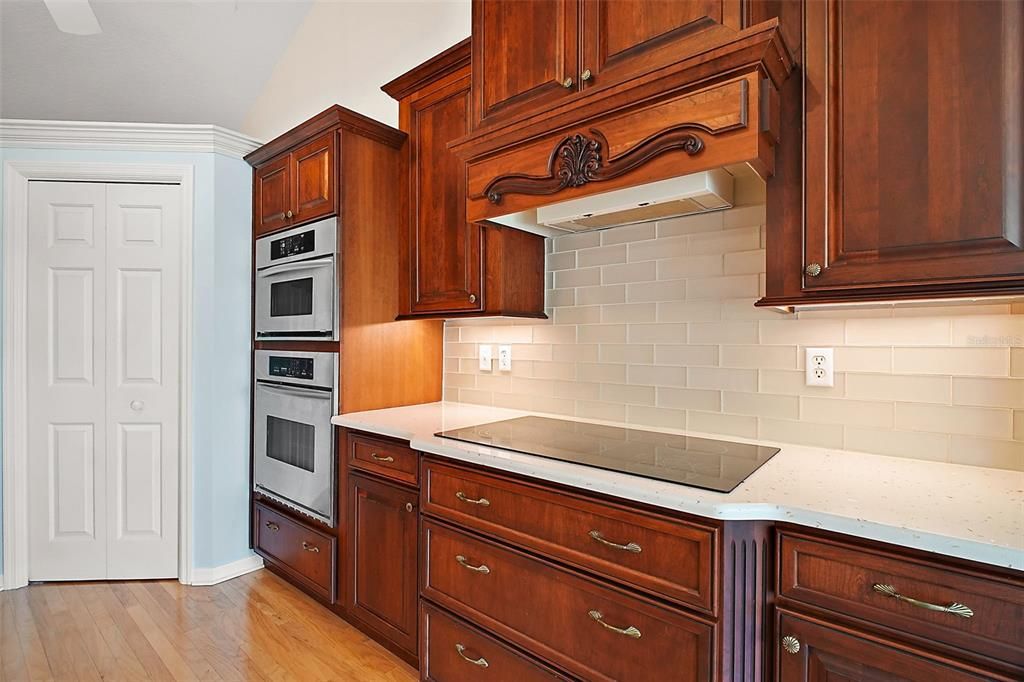 待售: $799,000 (4 贝兹, 3 浴室, 4029 平方英尺)