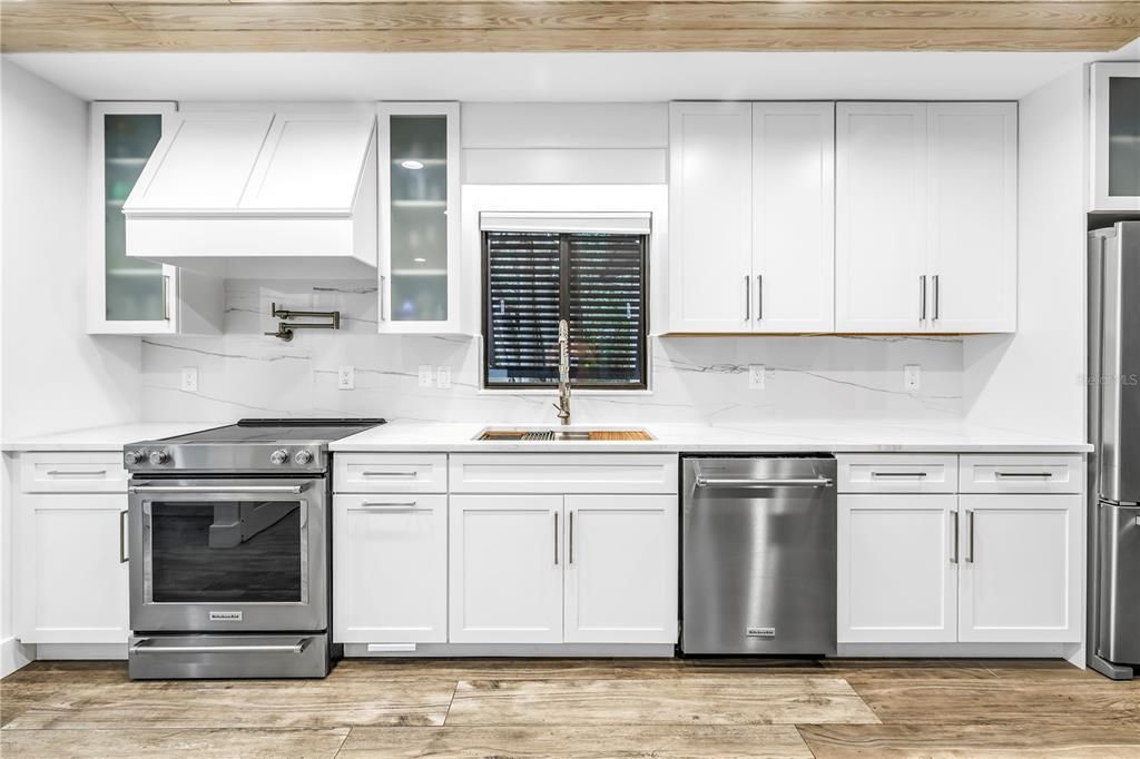 For Sale: $1,298,000 (4 beds, 3 baths, 3488 Square Feet)