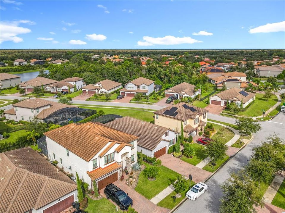 For Sale: $469,000 (3 beds, 2 baths, 2112 Square Feet)