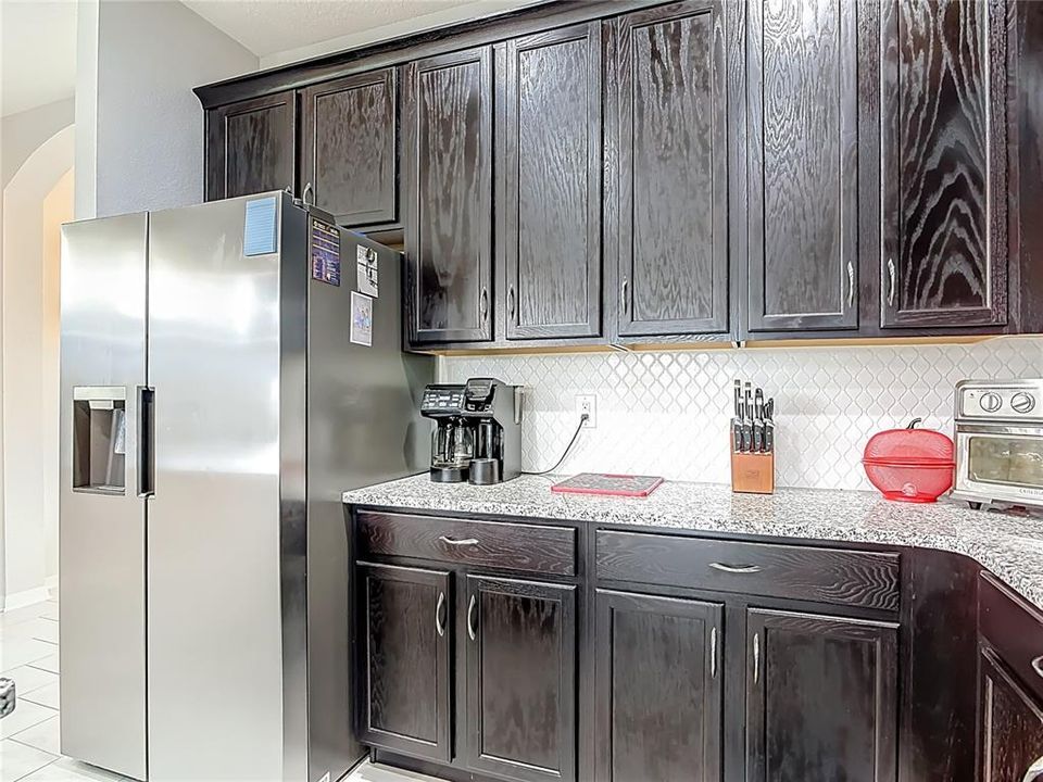 For Sale: $469,000 (3 beds, 2 baths, 2112 Square Feet)