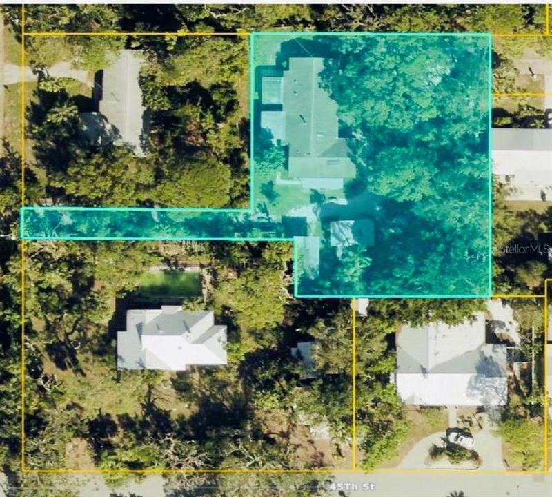 For Sale: $1,200,000 (0.58 acres)