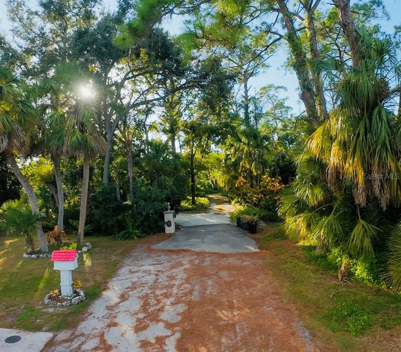 For Sale: $1,200,000 (0.58 acres)