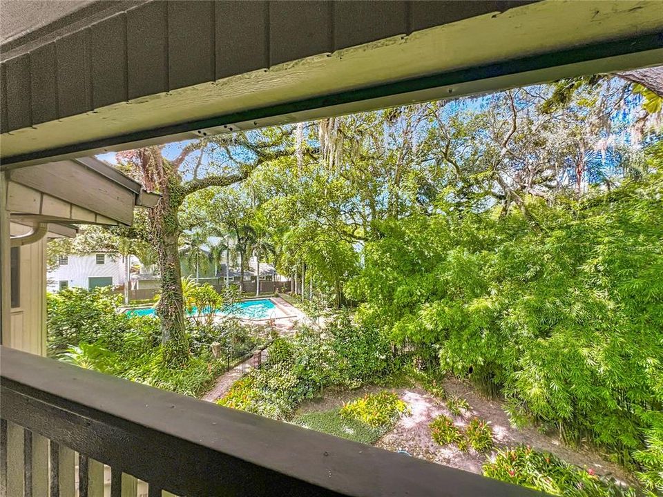 For Sale: $529,900 (2 beds, 2 baths, 1637 Square Feet)