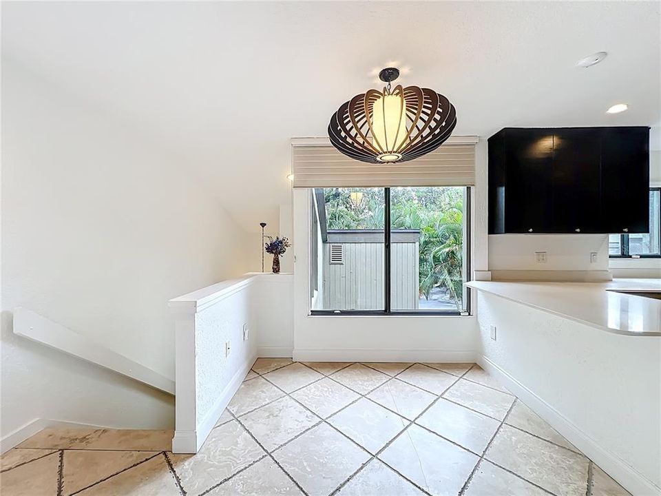 For Sale: $529,900 (2 beds, 2 baths, 1637 Square Feet)