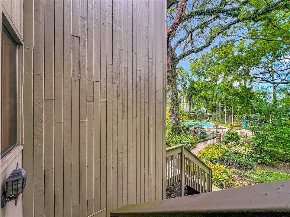 For Sale: $529,900 (2 beds, 2 baths, 1637 Square Feet)