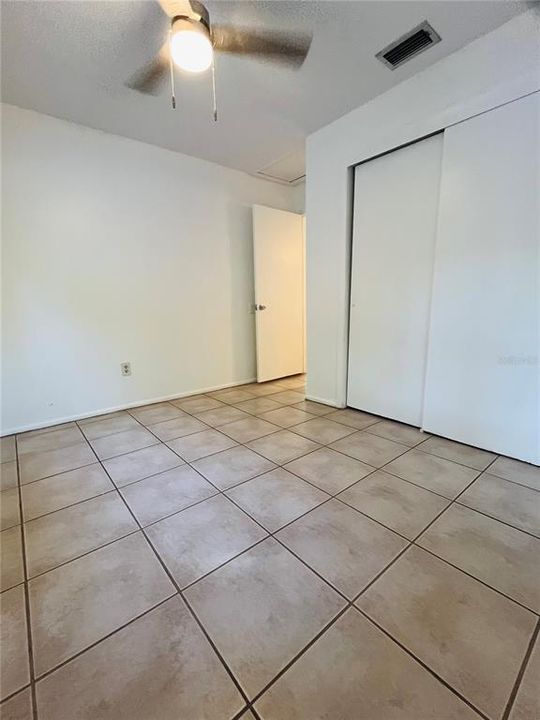 En Renta: $1,350 (2 camas, 1 baños, 875 Pies cuadrados)