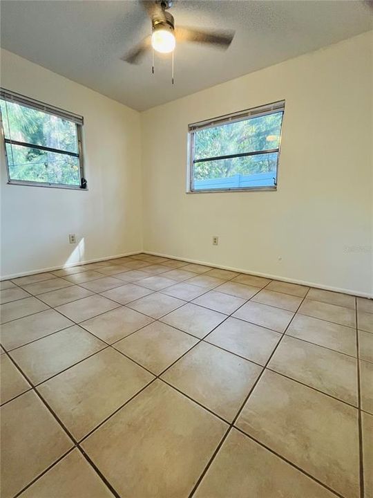 En Renta: $1,350 (2 camas, 1 baños, 875 Pies cuadrados)