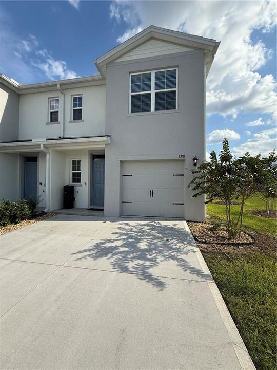 Недавно арендовано: $1,900 (3 спален, 2 ванн, 1463 Квадратных фут)