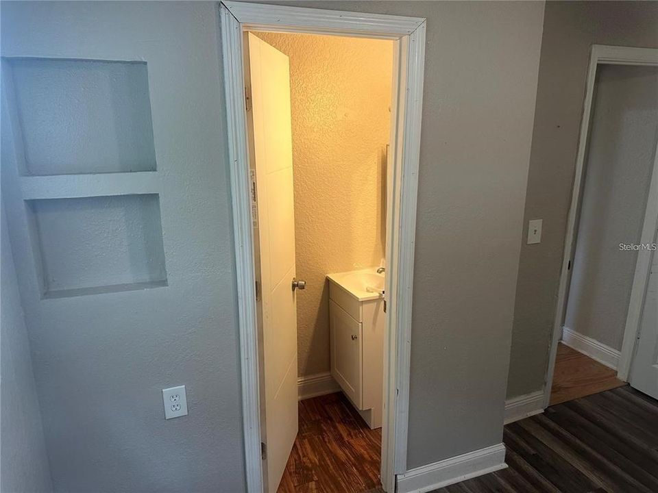 出租: $1,499 (2 贝兹, 1 浴室, 732 平方英尺)