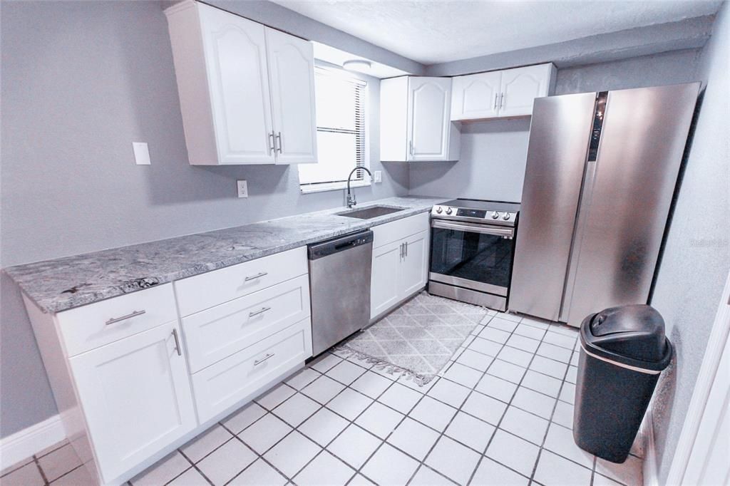 For Sale: $350,000 (3 beds, 2 baths, 1400 Square Feet)