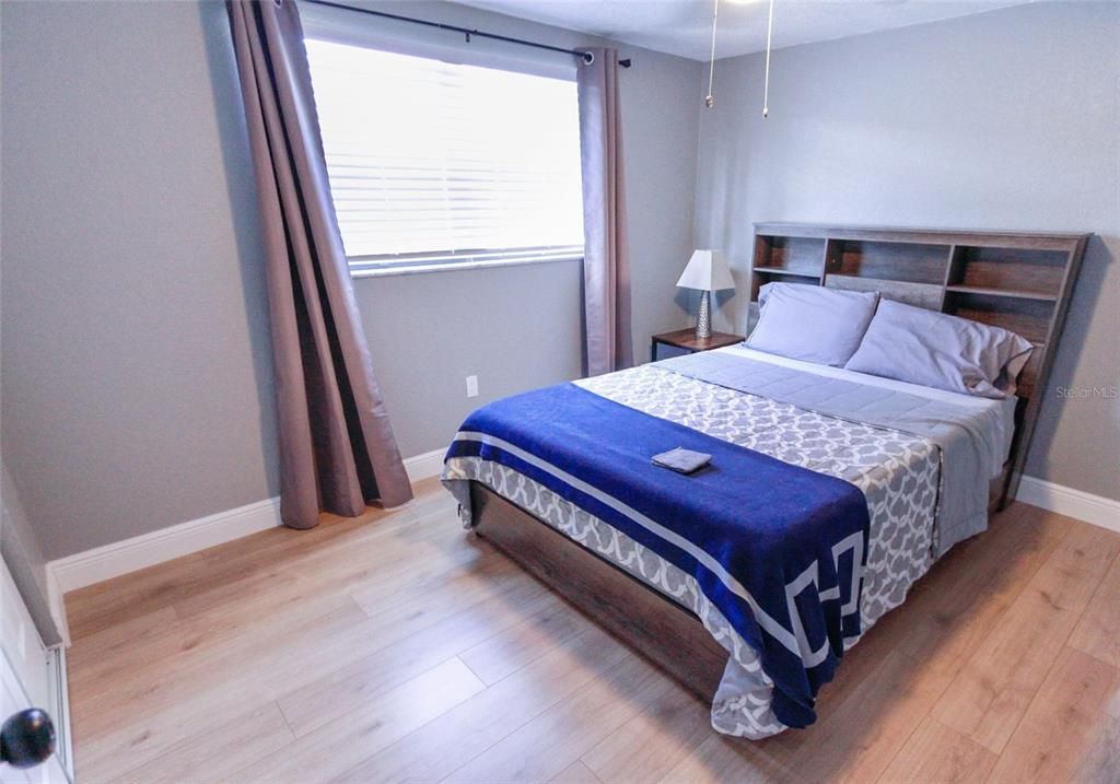 For Sale: $350,000 (3 beds, 2 baths, 1400 Square Feet)