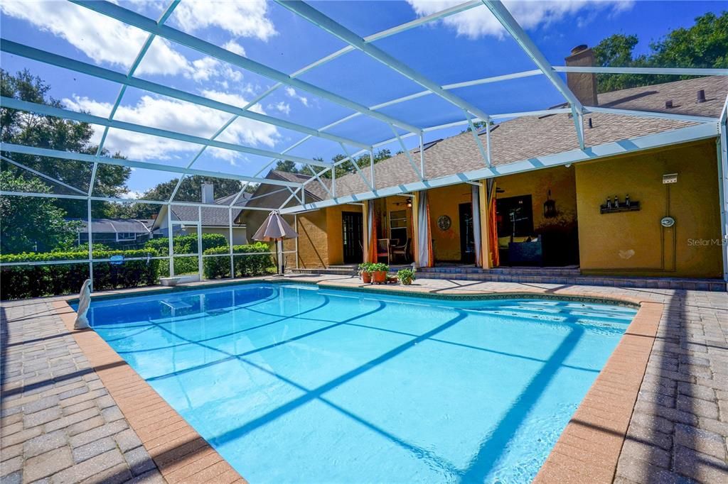 待售: $784,000 (4 贝兹, 3 浴室, 2745 平方英尺)