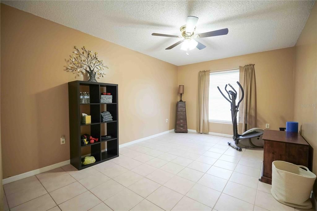 待售: $784,000 (4 贝兹, 3 浴室, 2745 平方英尺)