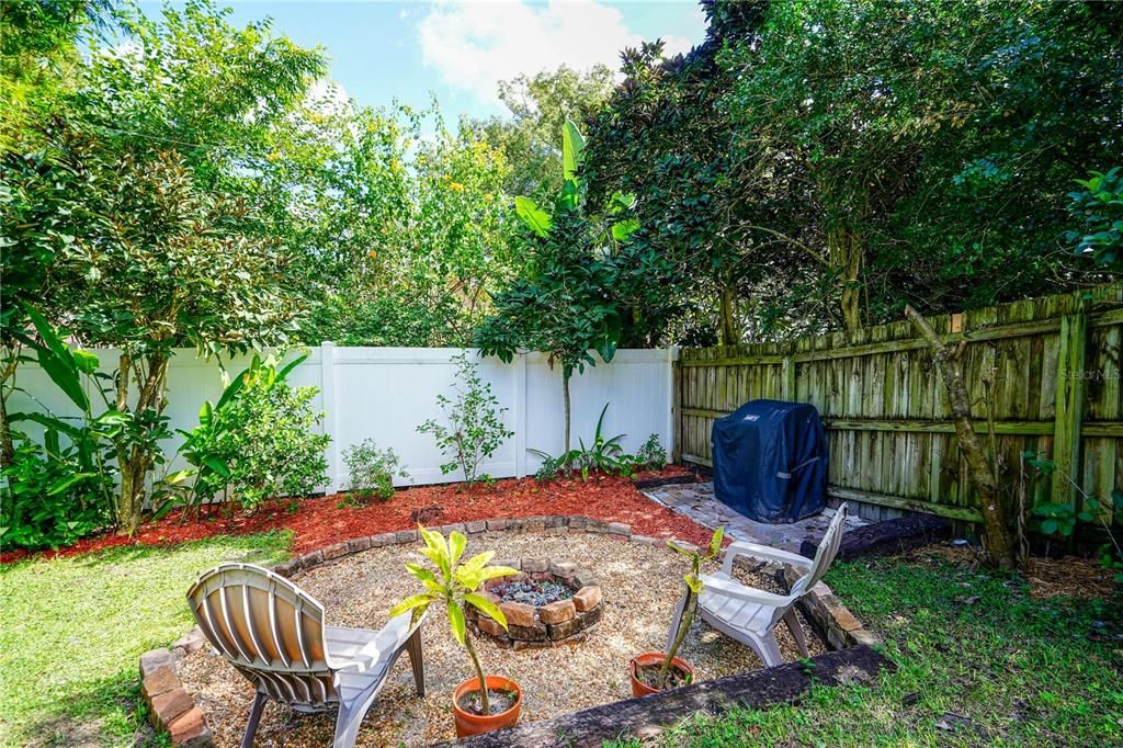 待售: $784,000 (4 贝兹, 3 浴室, 2745 平方英尺)