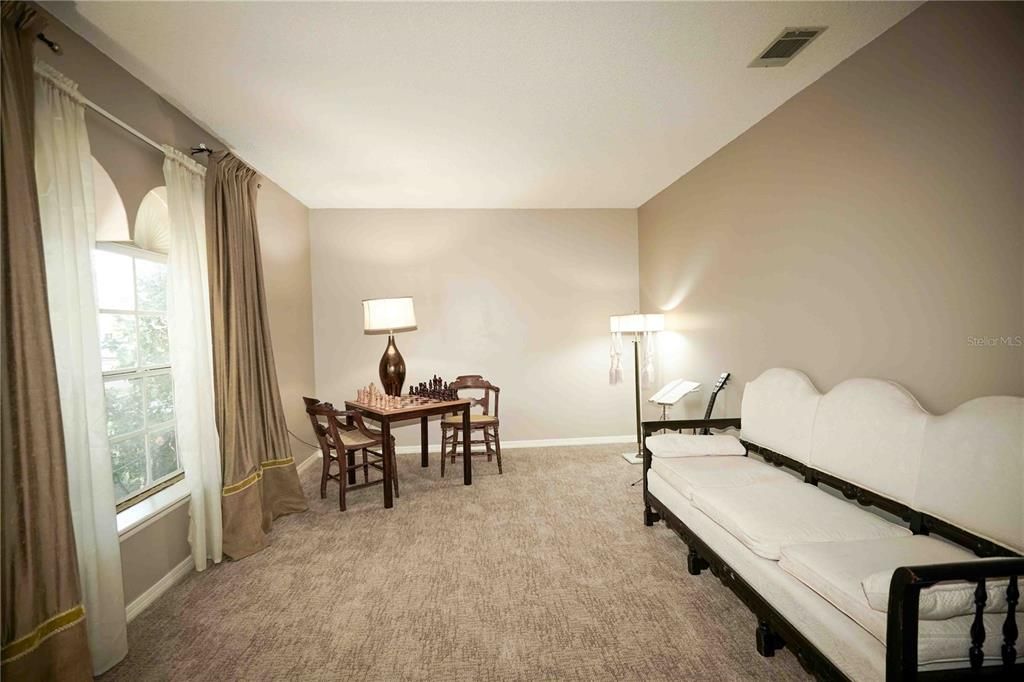 待售: $784,000 (4 贝兹, 3 浴室, 2745 平方英尺)