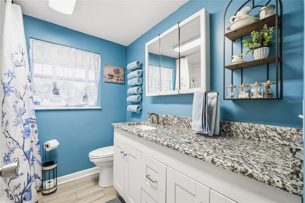 For Sale: $399,900 (3 beds, 2 baths, 1476 Square Feet)