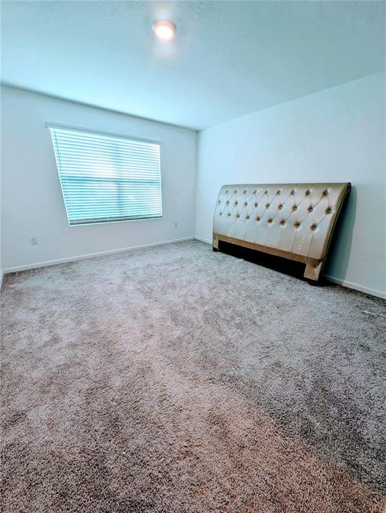 En Venta: $241,000 (3 camas, 2 baños, 1386 Pies cuadrados)