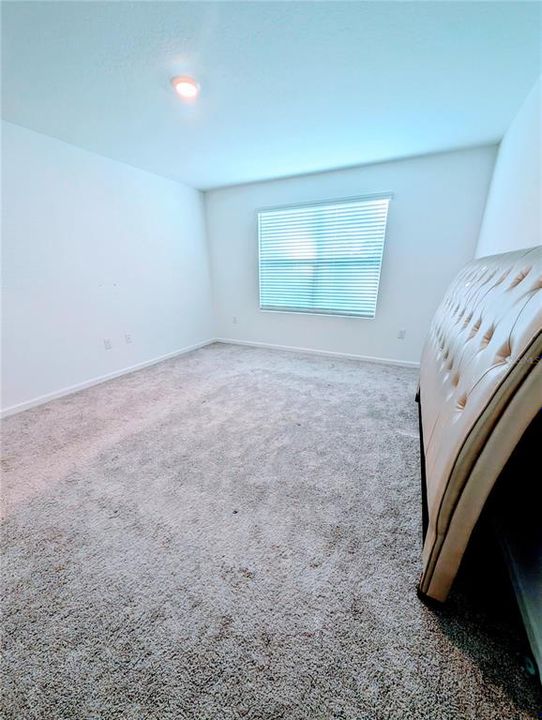 En Venta: $241,000 (3 camas, 2 baños, 1386 Pies cuadrados)