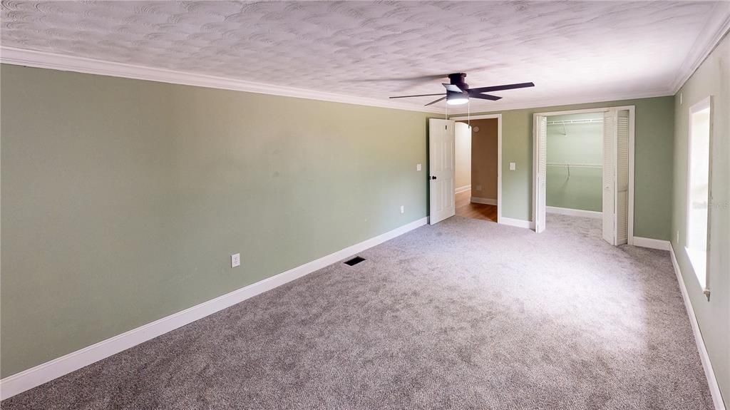 En Venta: $285,000 (5 camas, 2 baños, 1536 Pies cuadrados)