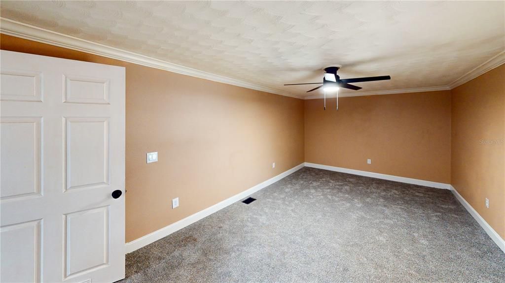 En Venta: $285,000 (5 camas, 2 baños, 1536 Pies cuadrados)