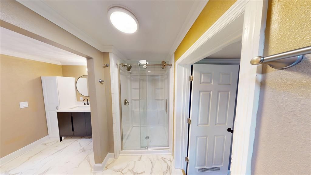 En Venta: $285,000 (5 camas, 2 baños, 1536 Pies cuadrados)