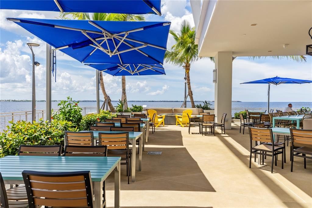 For Sale: $340,000 (2 beds, 1 baths, 1120 Square Feet)