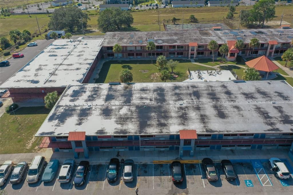 待售: $78,000 (1 贝兹, 1 浴室, 300 平方英尺)