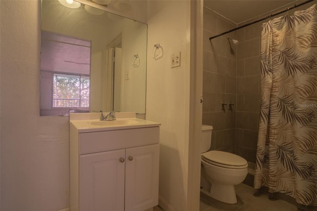 待售: $78,000 (1 贝兹, 1 浴室, 300 平方英尺)