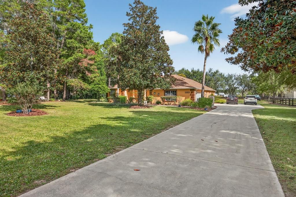 For Sale: $649,000 (4 beds, 3 baths, 2544 Square Feet)