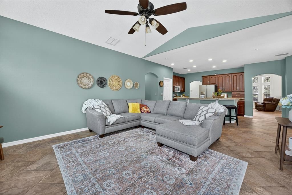 For Sale: $649,000 (4 beds, 3 baths, 2544 Square Feet)