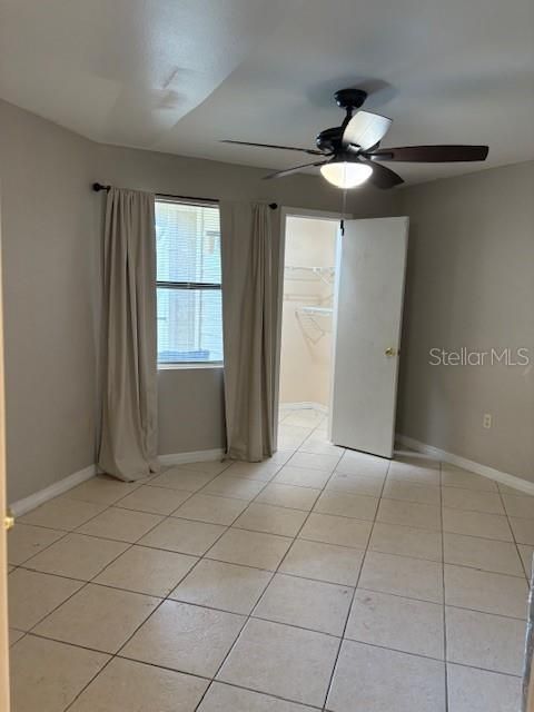 For Sale: $164,900 (1 beds, 1 baths, 661 Square Feet)