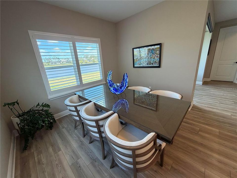 В аренду: $2,975 (3 спален, 3 ванн, 2110 Квадратных фут)