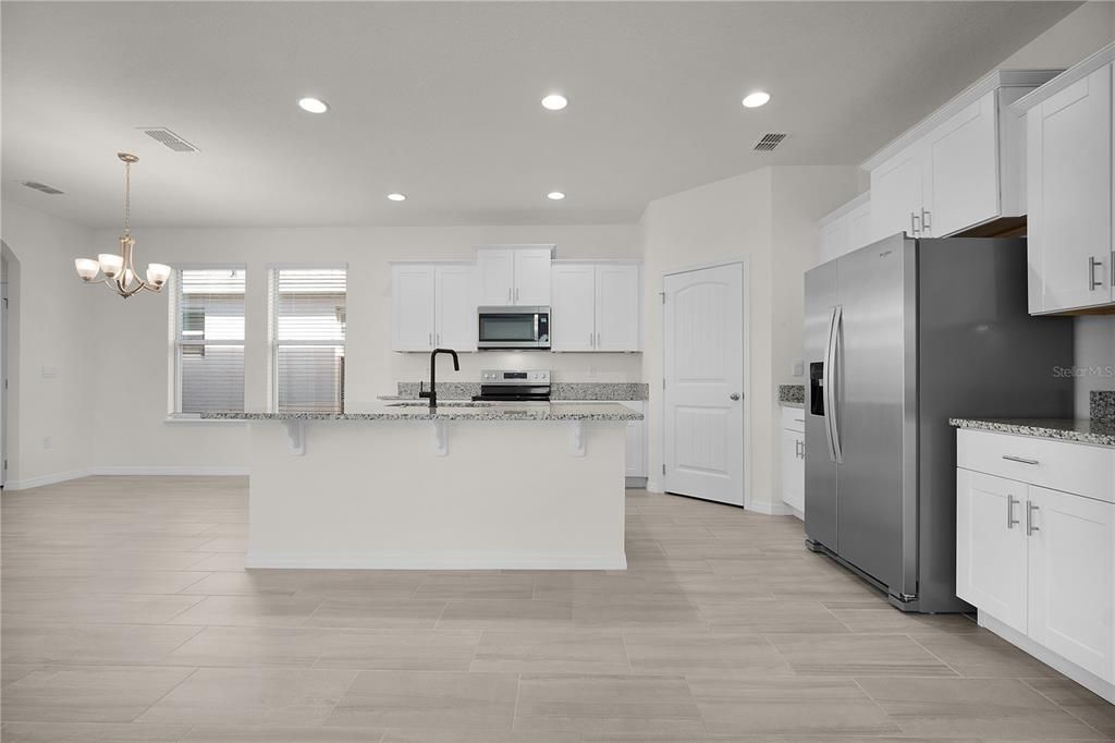 For Rent: $3,300 (3 beds, 2 baths, 2210 Square Feet)