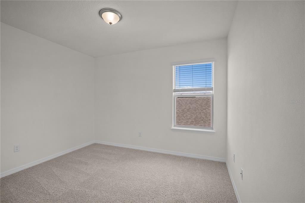 For Rent: $3,300 (3 beds, 2 baths, 2210 Square Feet)