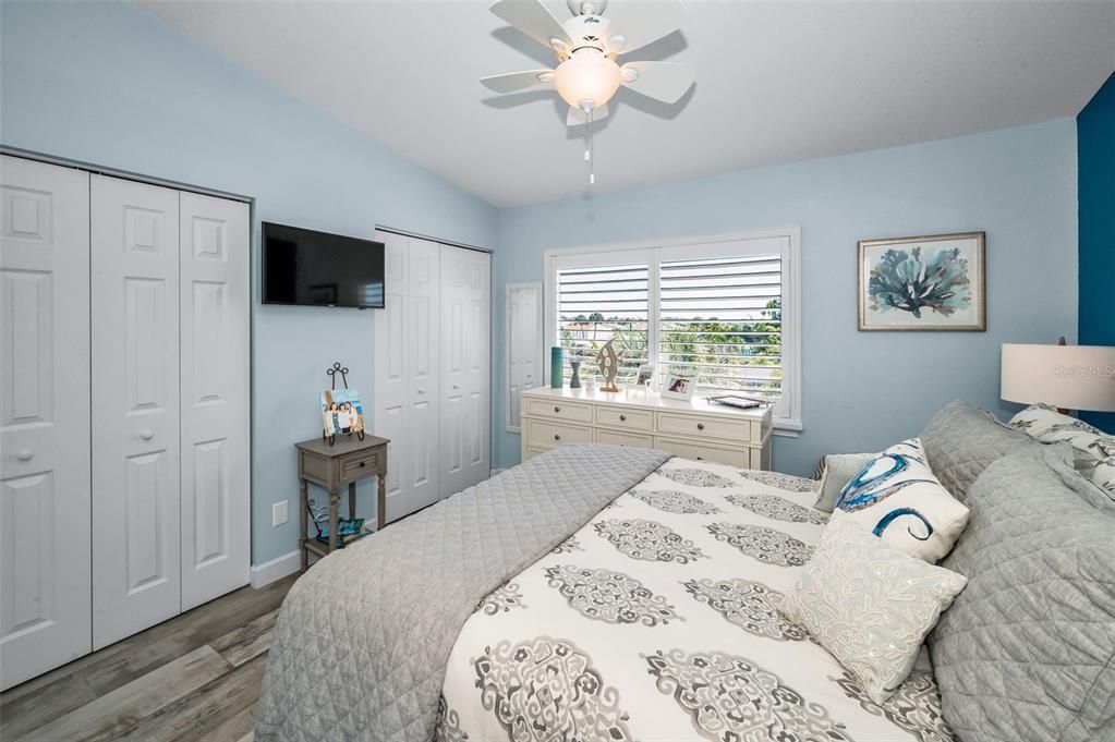 待售: $749,900 (3 贝兹, 3 浴室, 1656 平方英尺)