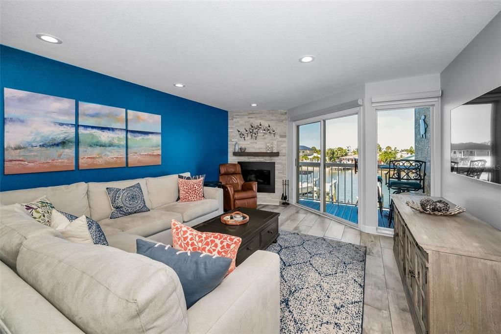 待售: $749,900 (3 贝兹, 3 浴室, 1656 平方英尺)