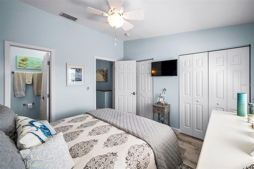 待售: $749,900 (3 贝兹, 3 浴室, 1656 平方英尺)