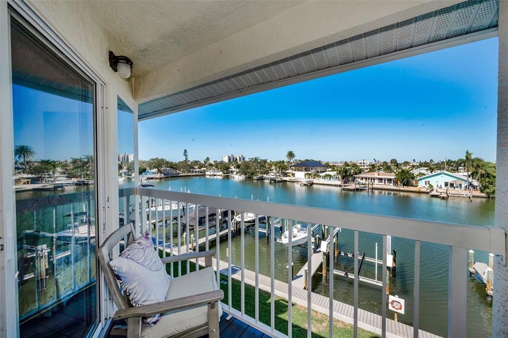 待售: $749,900 (3 贝兹, 3 浴室, 1656 平方英尺)