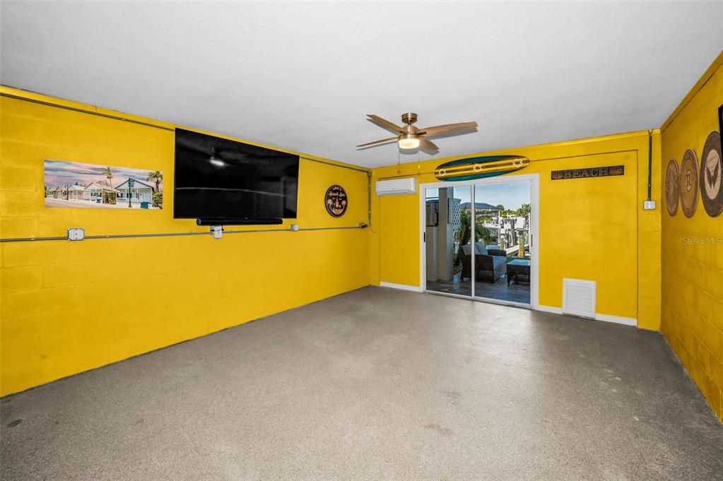 待售: $749,900 (3 贝兹, 3 浴室, 1656 平方英尺)