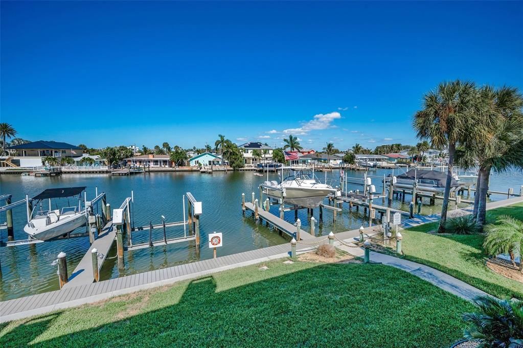 待售: $749,900 (3 贝兹, 3 浴室, 1656 平方英尺)