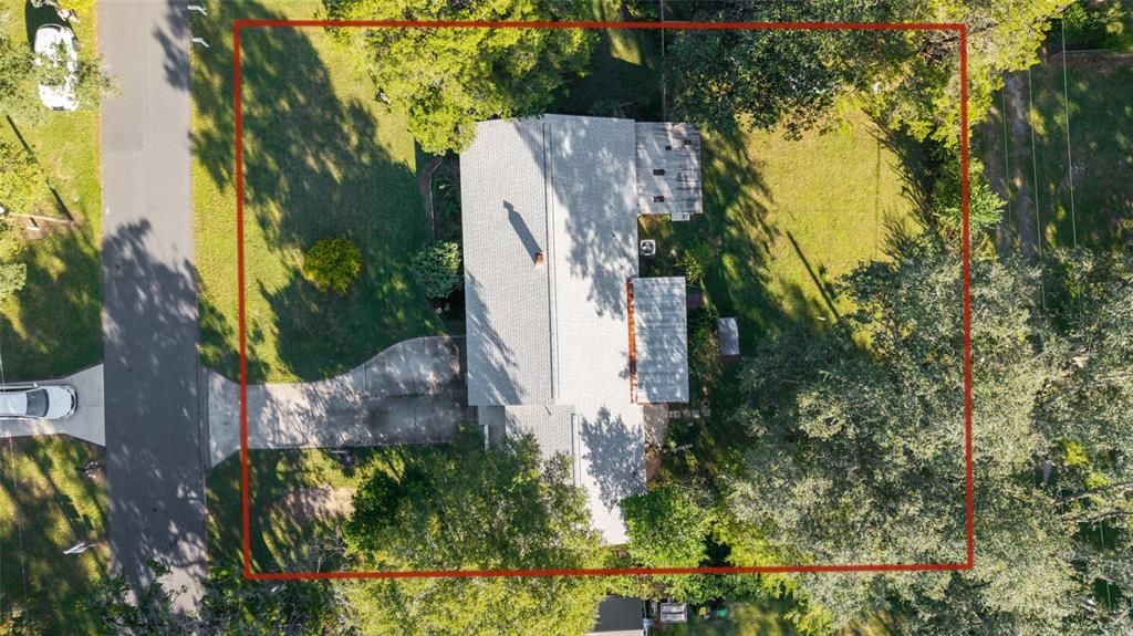 Activo con contrato: $265,000 (4 camas, 2 baños, 1749 Pies cuadrados)