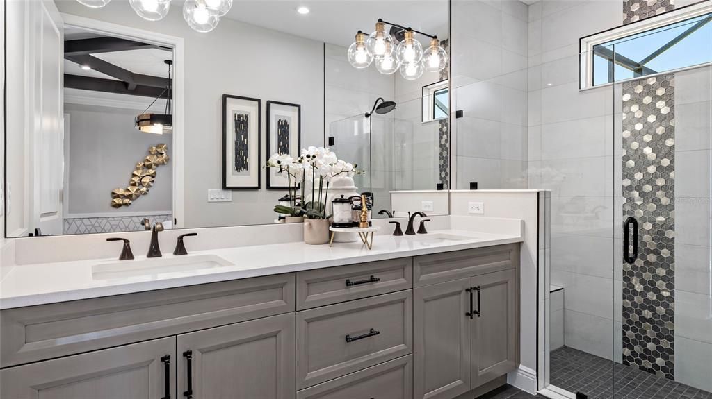 For Sale: $428,990 (2 beds, 2 baths, 1668 Square Feet)