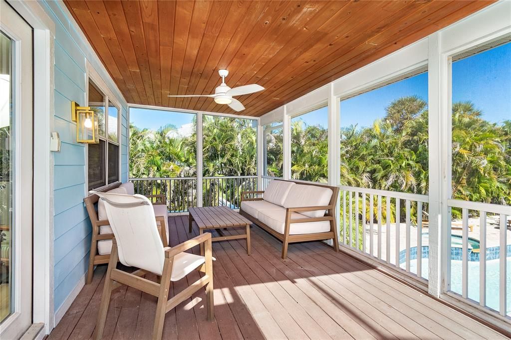 For Sale: $1,175,000 (3 beds, 2 baths, 1426 Square Feet)