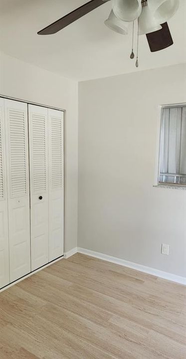 For Rent: $1,350 (3 beds, 2 baths, 1029 Square Feet)