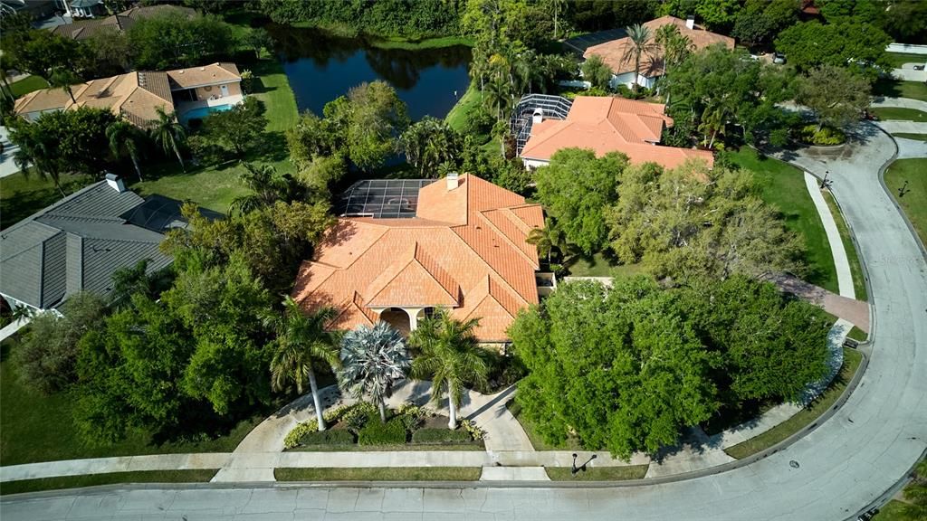 For Sale: $1,650,000 (4 beds, 3 baths, 3936 Square Feet)