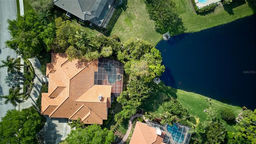 For Sale: $1,650,000 (4 beds, 3 baths, 3936 Square Feet)