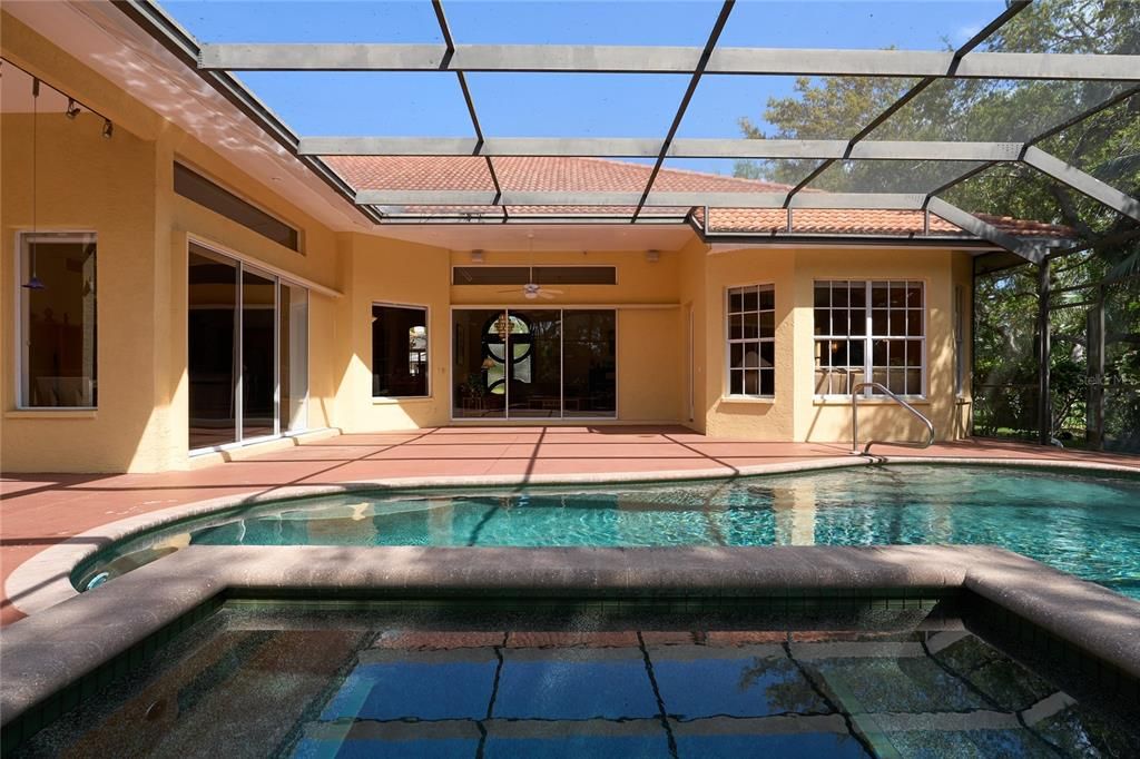 For Sale: $1,650,000 (4 beds, 3 baths, 3936 Square Feet)